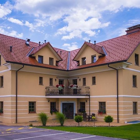 Bed & Breakfast Karun Cerklje na Gorenjskem Eksteriør billede